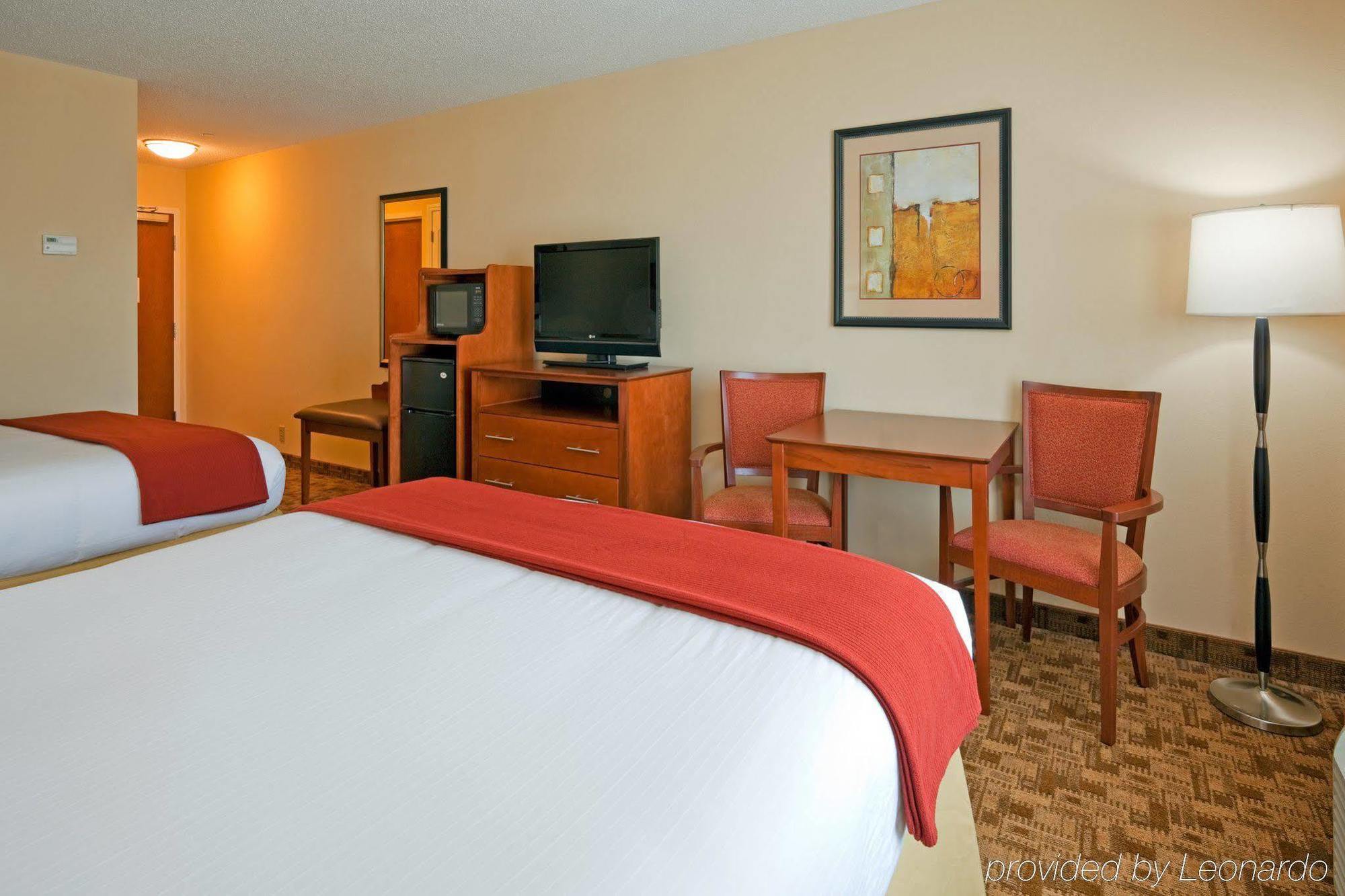 Holiday Inn Express Phenix City-Fort Benning, An Ihg Hotel Exterior foto